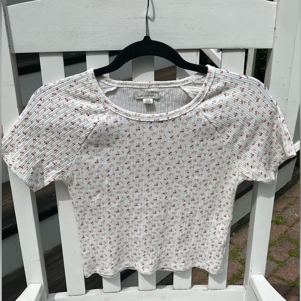 ☀️American Eagle Floral Top Size Small
